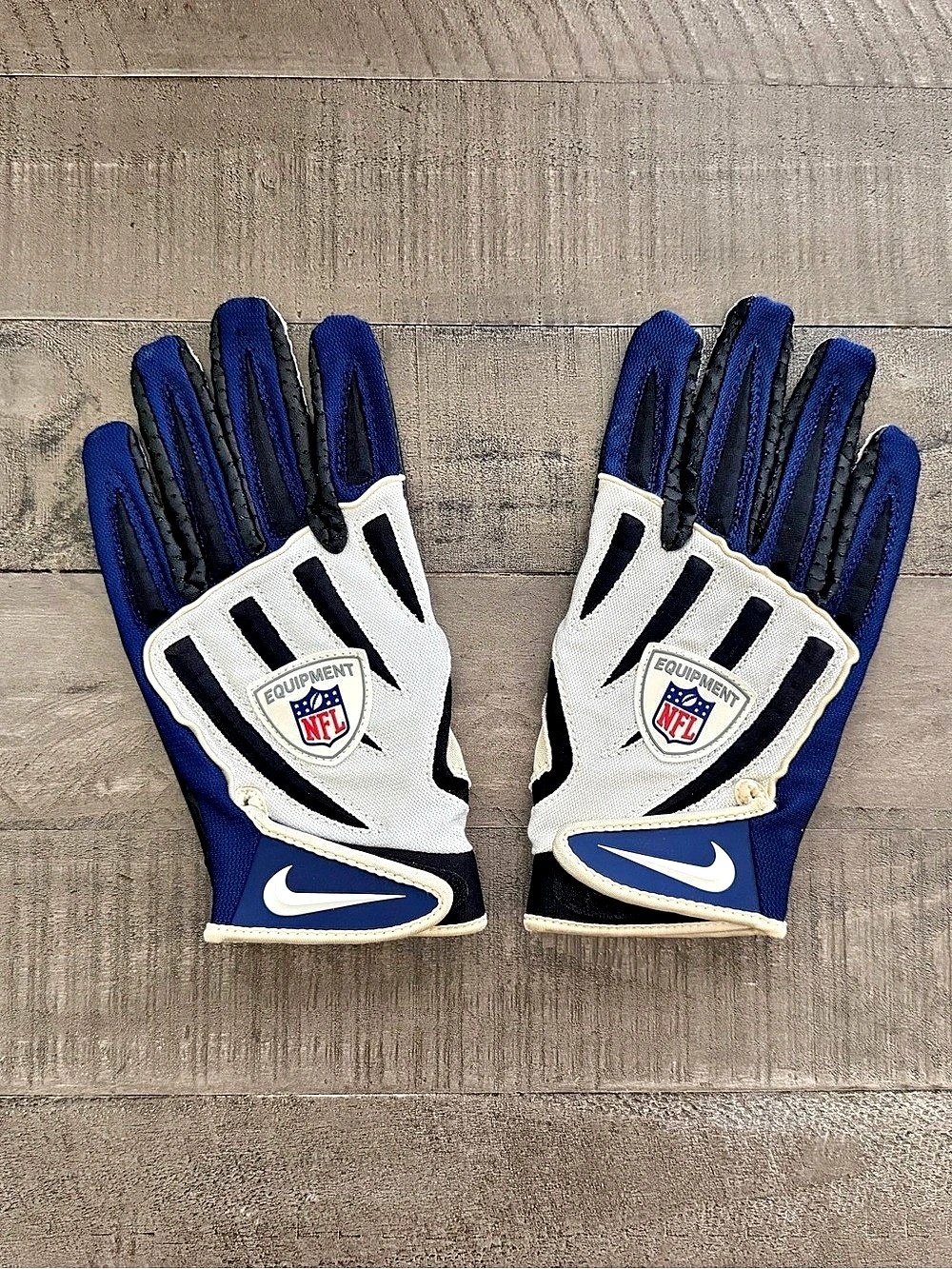 Nike NFL Equipment Football Gloves XL